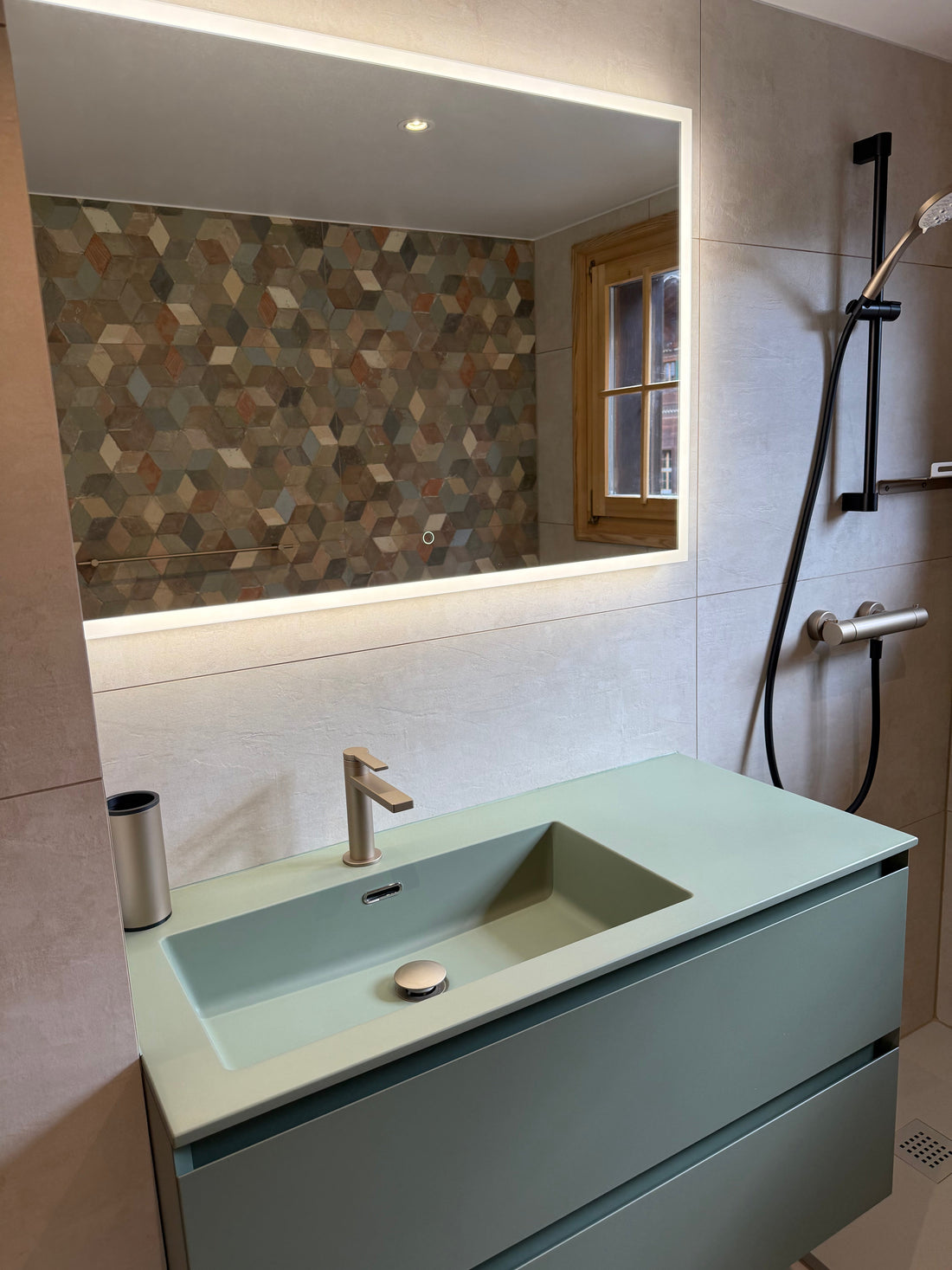 fabinha-fabinhasa-carrelages-renovation-construction-amenagement-cuisine-showroom-couleur