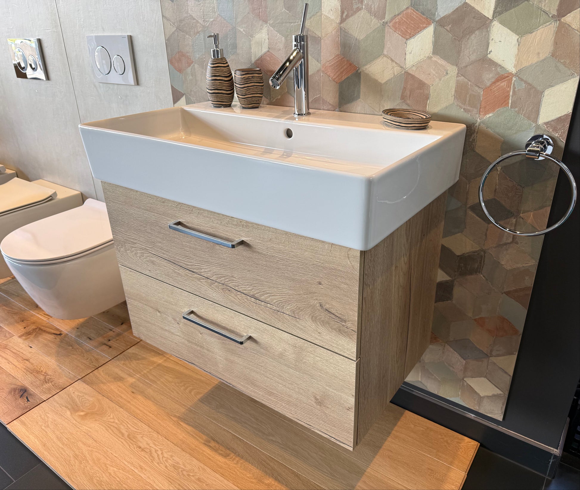 fabinha-fabinhasa-carrelages-renovation-construction-amenagement-cuisine-showroom-couleur