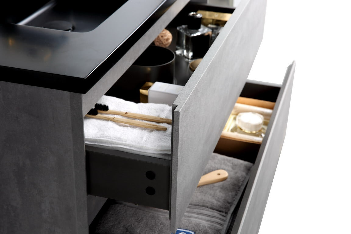 Fabinha-renovation-maison-travaux-avant-apres-construction-fabinhasa-salledebain-luxe-beige-carrelage-douche-moderne-3D-salon-cuisine-salleàmanger-meuble-luxe-moderne-miroir-grey-black-wc-bêton-ciré