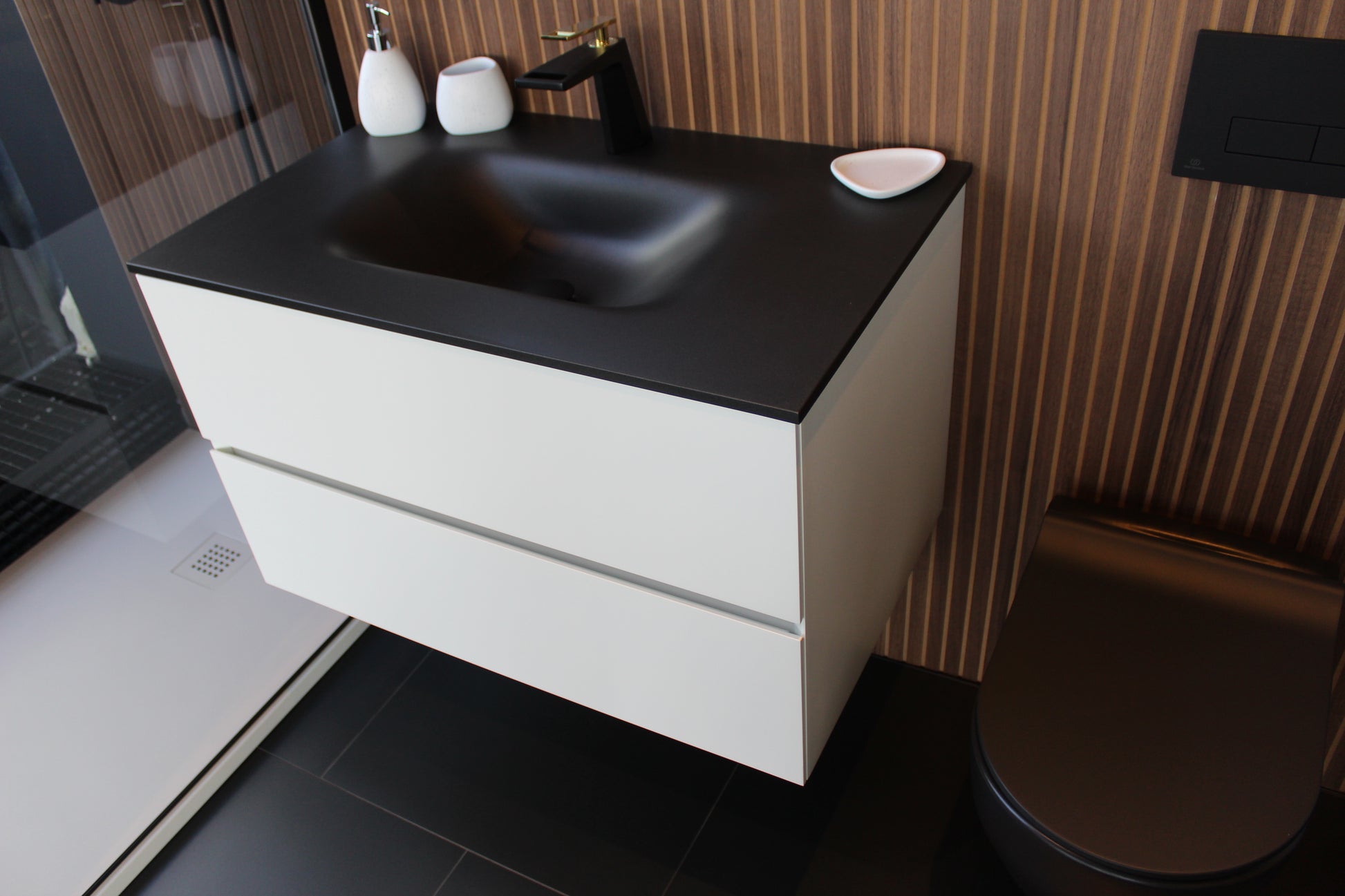 fabinha-fabinhasa-carrelages-renovation-construction-amenagement-cuisine-showroom-couleurIMG_4966