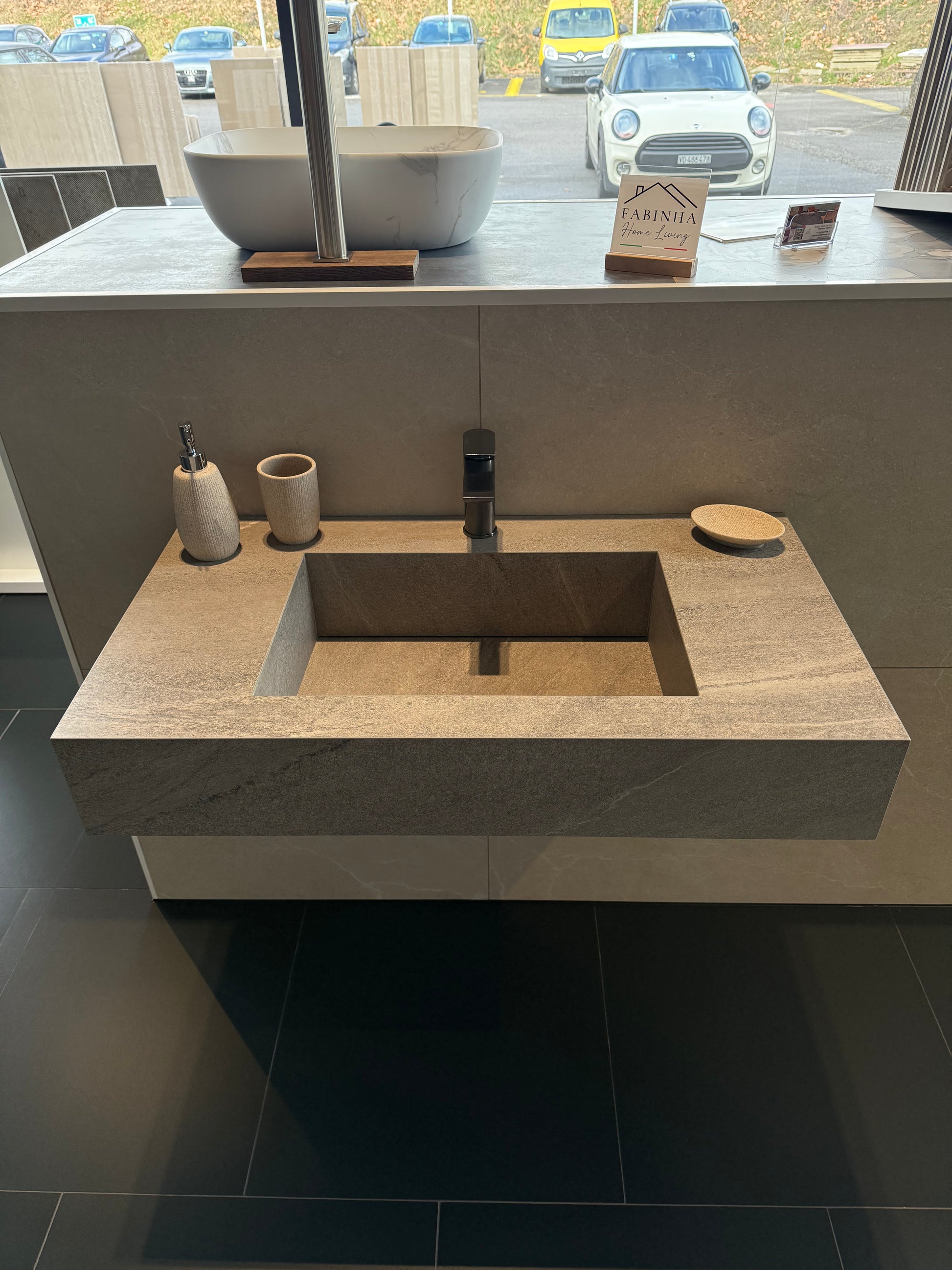 fabinha-fabinhasa-carrelages-renovation-construction-amenagement-cuisine-showroom-couleur